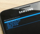 使用Cyanogen Mod 10预览固件更新三星Galaxy Note N7000