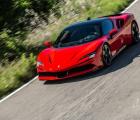 2021年的法拉利SF90 Stradale搭载了770马力的双涡轮V8