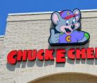 Chuck ECheese在大流行打击其业务后申请破产