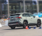 汽车知识科普：RAV4荣放双擎操控性好不好